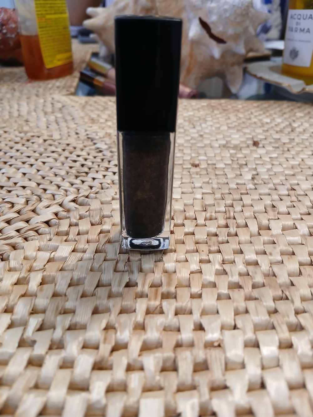 CHANEL  Liquid     Shadow        in Black